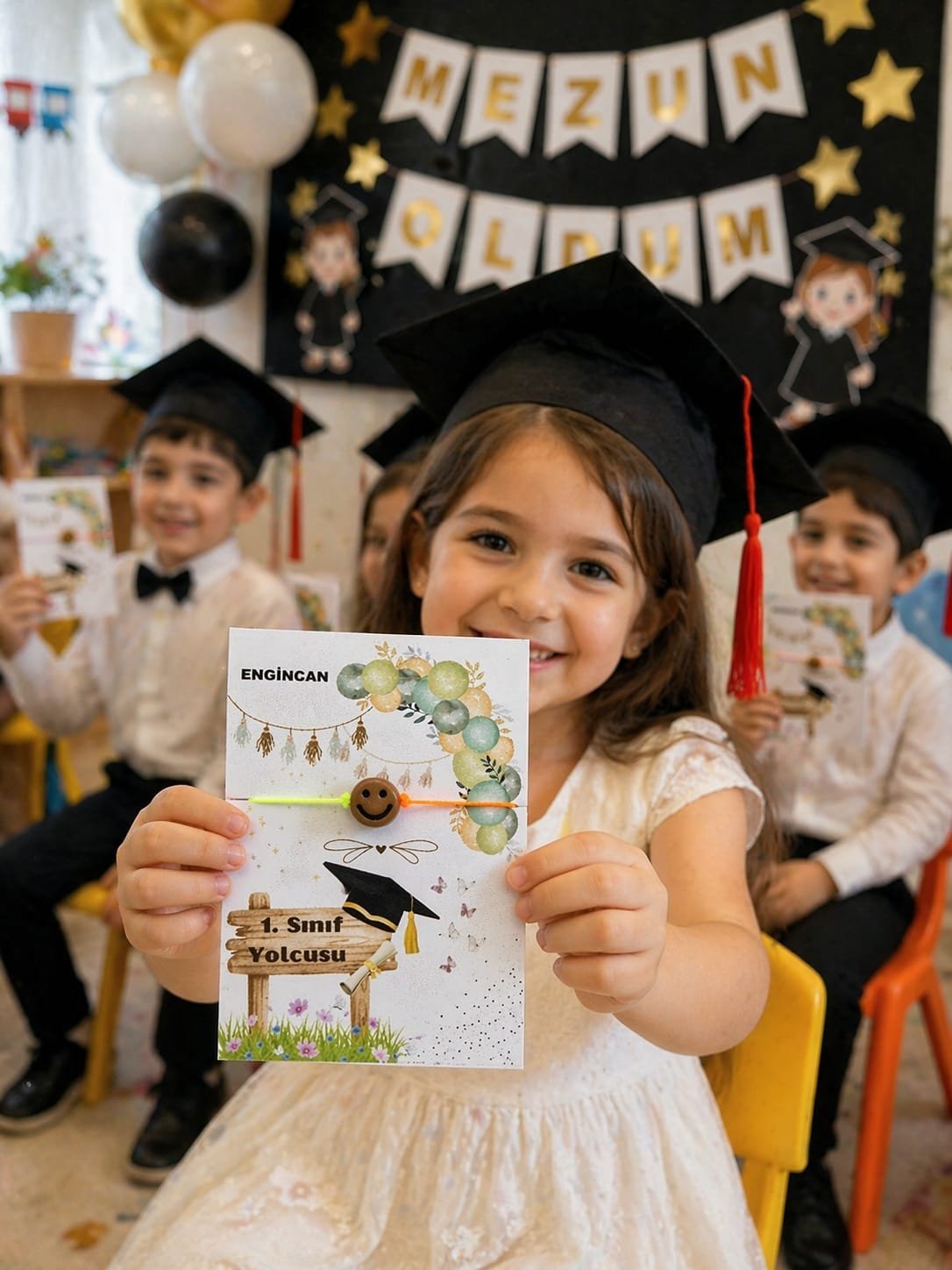 ÖĞRENCİLER İÇİN MEZUNİYET İSME ÖZEL KARTLI BİLEKLİK 20 ADET